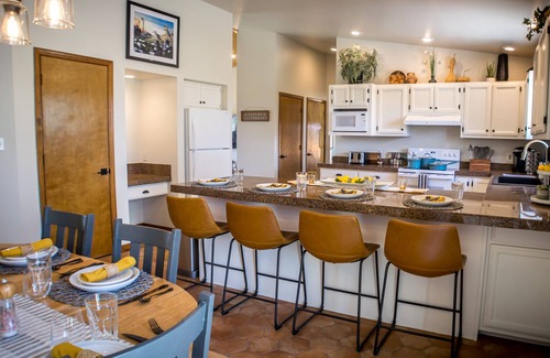 Durango - Purgatory House | Large Private Ranch, Dog Friendly, Hot Tub, Pool Table, Week and Month Discounts