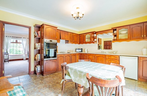 Lecarrow House | Large, quiet, private country home close to Athlone | Sleeps 7 | 2,000 sq ft