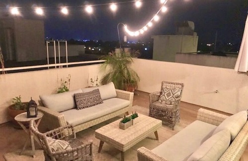 Sunset Park Condo | Large rooftop terrace with sweeping ocean and city view
