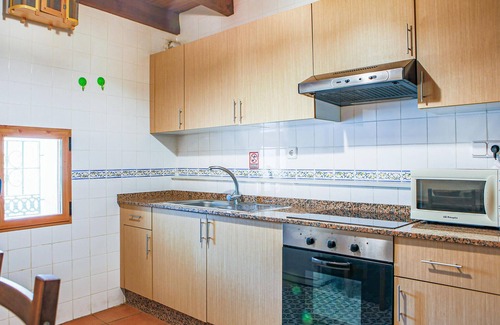 Los Puertos House | Large rustic property with private swimming pool and beautiful outdoor area.