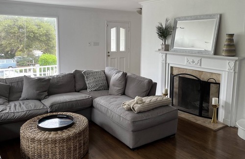 Westside Santa Cruz House | Large Santa Cruz Family Getaway-Children and Pet Friendly