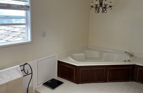 Westside Santa Cruz House | Large Santa Cruz Family Getaway-Children and Pet Friendly