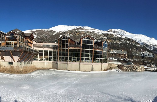 Monetier-les-Bains Apartment | Large Studio 35m2 South facing SerreChevalier Le Monêtier les Bains