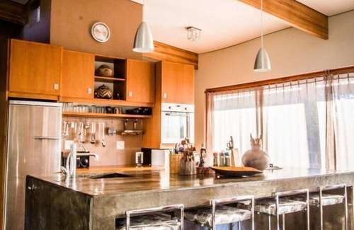 Mtunzini Villa | Large stunning villa near beach with rimflow swimming pool in Mtunzini