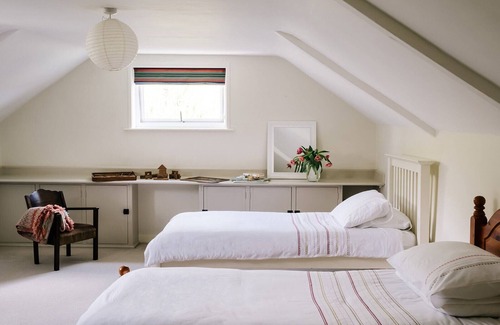 Brome Other | Large Suffolk Farmhouse with Private Gardens perfect for Families
