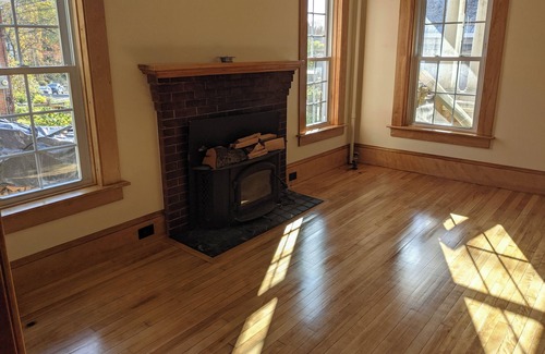 Brattleboro House | Large Sunny Downtown Artisanal Vermont Home w/Porch, Private Chef, and Fire Pit