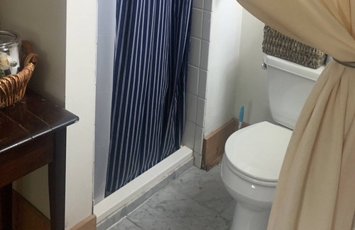 Vineyard Haven House | Large third floor studio in-town VH, ferry