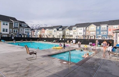 Suncrest House | Large Townhouse with Pool/hot tub walk to food/movies/TopGolf