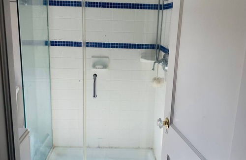 Montclair House | Large Tudor w/Parking, Walkable downtown, 22 min Train to NY Penn
