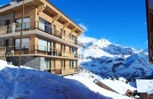 Les Almes Apartment | large two-room apartment