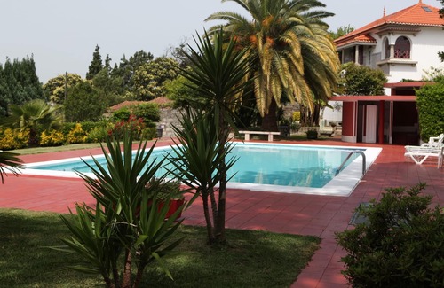 Trofa Villa | Large typical Portuguese bourgeois property near Porto