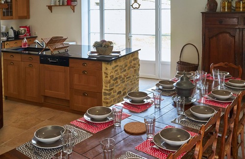 Amaye-sur-Orne Cottage | large, upscale, 5-star charming cottage, 475 m2, 15 people