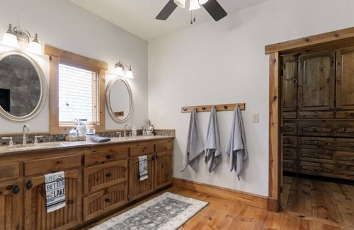 Myra House | Large upscale lake home retreat with plenty of space and privacy.