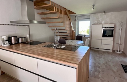 Langen Brutz Apartment | Large vacation apartment in Mecklenburg near nature reserve, bathing lake and Baltic Sea