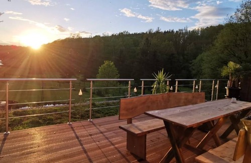 Taura Apartment | Large vacation apartment - Alpacas in the Chemnitz Valley