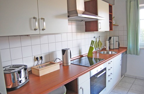 Muritz House | Large vacation home for families with dog, WLAN, 300m to the Müritz