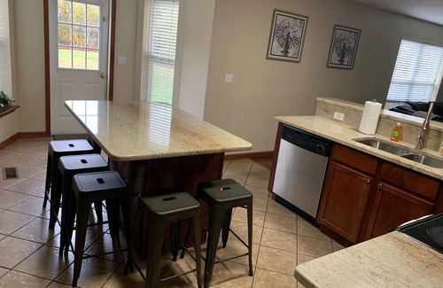 Tunkhannock Township House | Large vacation house, private pool and hot tub, lots of privacy, perfect getaway