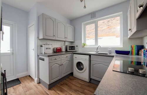 Southsea House | Large, Victorian, 5 bed house in the heart of Southsea.
