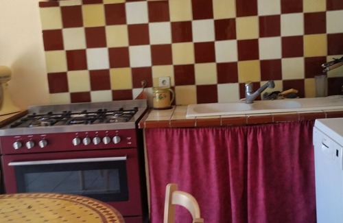 Greoux-les-Bains House | Large villa with pool in Gréoux les Bains