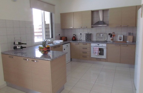 Alethriko Villa | Large Villa With Private Pool