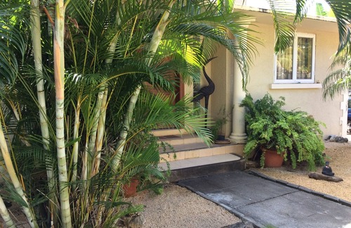 Tamarin Villa | Large Villa with swimming pool in a residential area 5 minutes from the beach