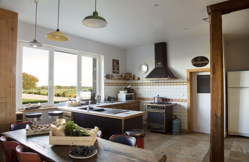 Ouainville House | Large warm longhouse, ideal for meeting with friends or family