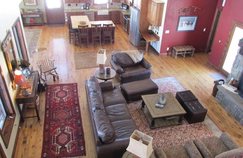 Victor House | Large Western Home,Beautiful Summer/Winter Settings ,Near Jackson Hole