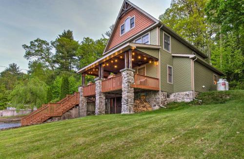 Paupack House | Large Yard and Games Edgewater Escape in Paupack!