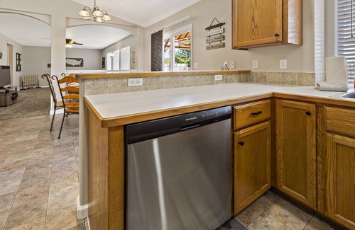 Boise House | Large Yard~Great Location~Pet Friendly~Fast Wifi