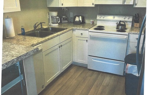 Silver Sands Beach House | LARGO MAR - GATED COMMUNITY -nJUST STEPS TO THE BEACH !