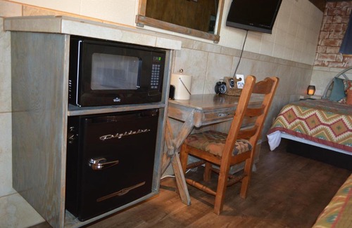 Hardin Hotel | Lariat Motel