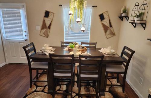 Houston House | Laribond's Place Houston Texas