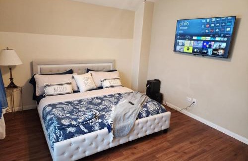Houston House | Laribond's Place Houston Texas