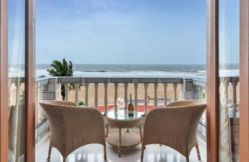 Baga Resort | Larios Beach Holidays