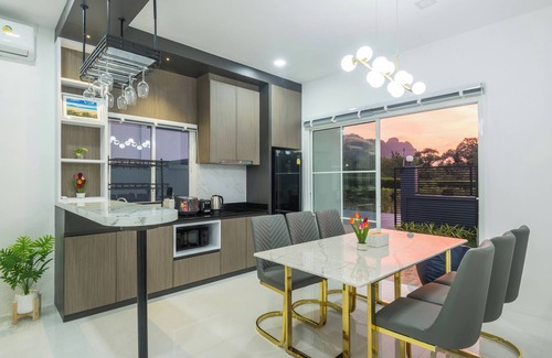 Krabi Villa | Lark Pool Villa Krabi (3 BDR) - 5 min from the beach.