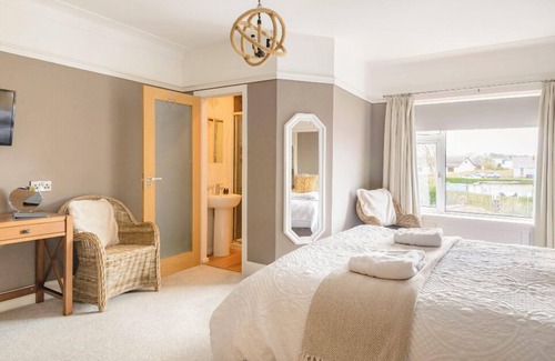 Portrush Bed & Breakfast | Larkhill House