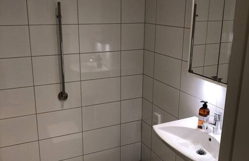 Lidingo Apartment | Lars 7-1107 #352 (1rok, 22kvm) · Lovely studio rental in Larsberg, Lidingö