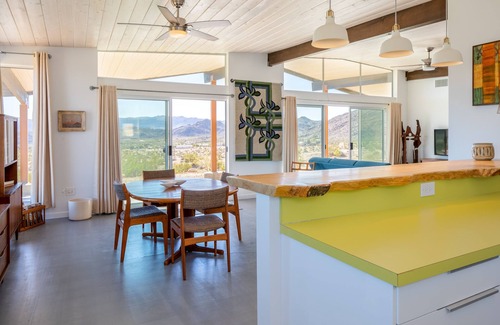 Joshua Tree House | 🌵Las Alas del Sol- Mid Century Modern Architectural Gem🌵