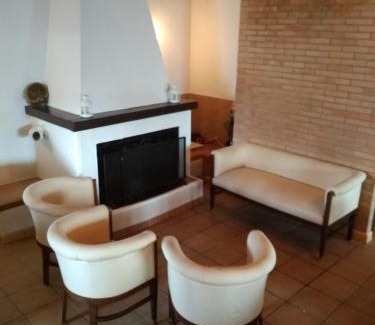 Arguis Villa | LAS AMAPOLAS