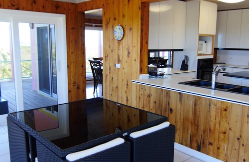 Great Exuma House | Las Breezes 5 Bedroom Villa, With 1/2 Mile Private Beach On Hooper's Bay