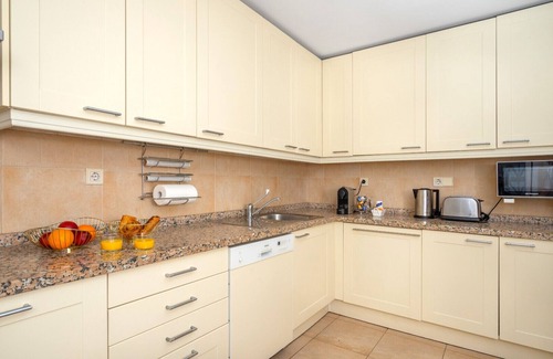 Golden Mile Apartment | Las Cañas Beach