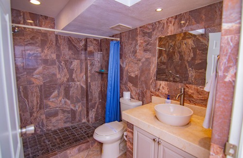Caracol Turistico Condo | Las Glorias Condo 203