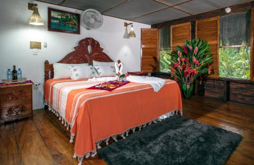 Marques de Comillas Cabin | Las Guacamayas Lodge, Selva Lacandona, Chiapas México