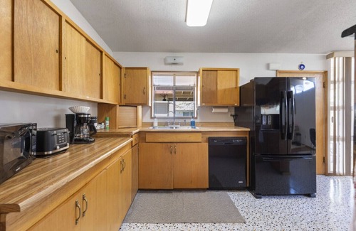 Alpine House | Las Hermanas - Close to Sul ROss, Kokernot Park, Downtown