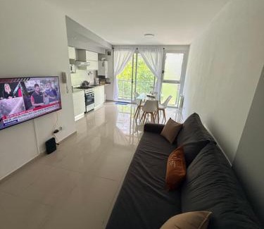 Lomas de Zamora Apartment | Las Lomitas Torre London