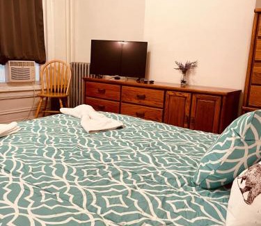 Allentown House | Las margaritas