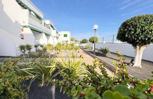 Los Pocillos Apartment | Las Mimosas Beach Sol