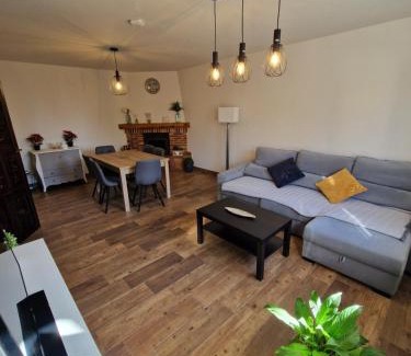 Martin Miguel House | Las Natillas con V