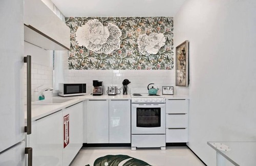 Colee Hammock Apartment | Las Olas Hammocks Unit 3 By PMI