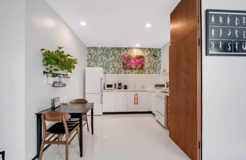 Colee Hammock Apartment | Las Olas Hammocks Unit 2 By PMI